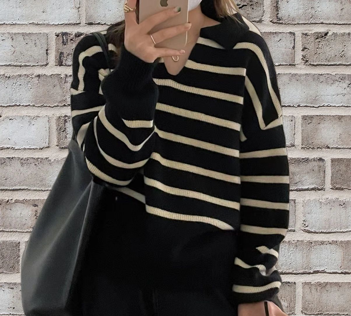 Women’s Pullover Sweater – Relaxed Fit – Wool Blend Knit – V-Neck Striped – Long Sleeve