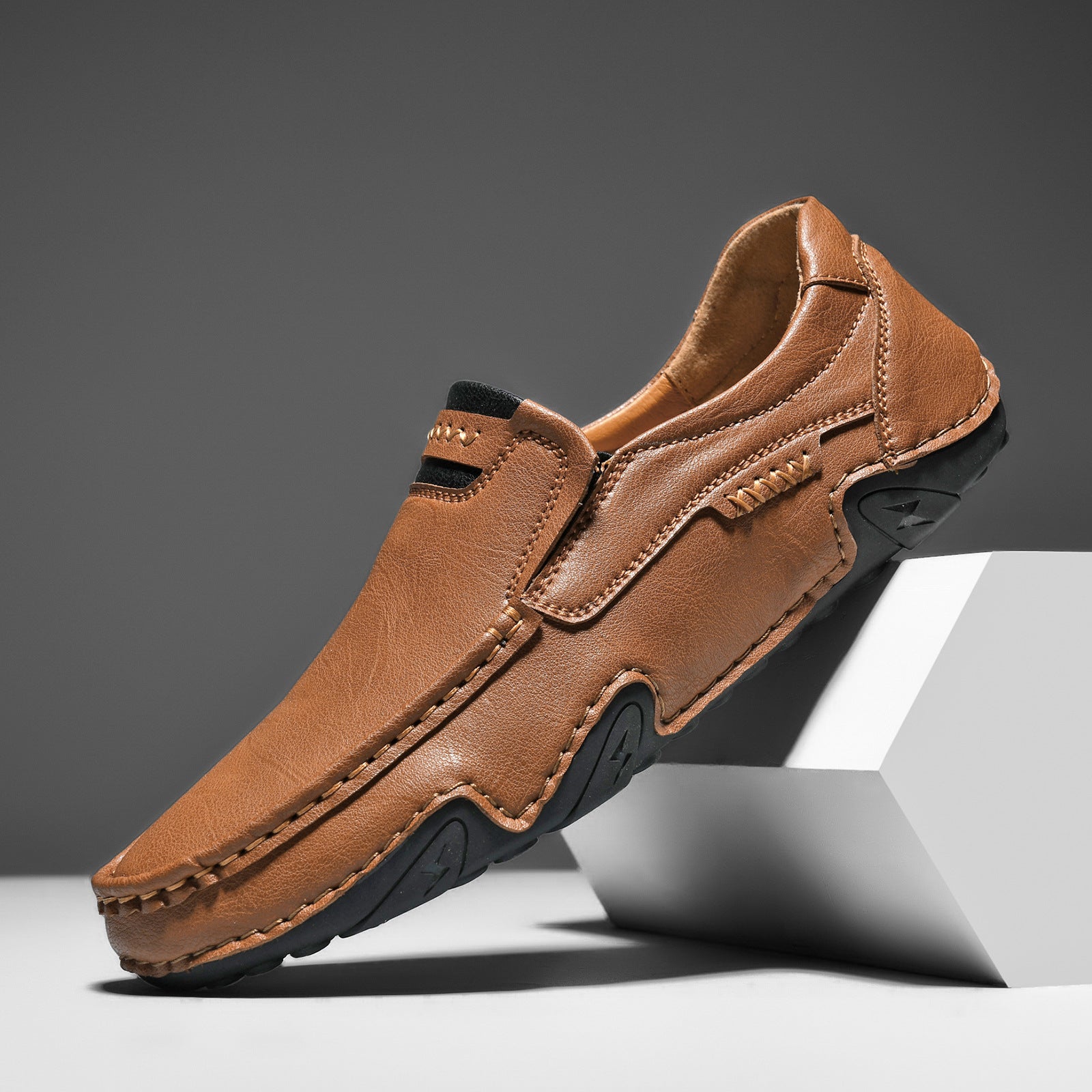 Men's slip-on leather loafers