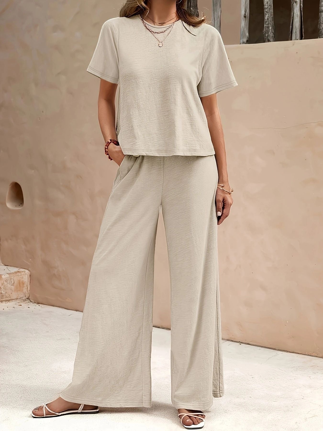 Women's Two-Piece Loungewear Set - Short Sleeve Top - Wide Leg Pants - Relaxed Fit