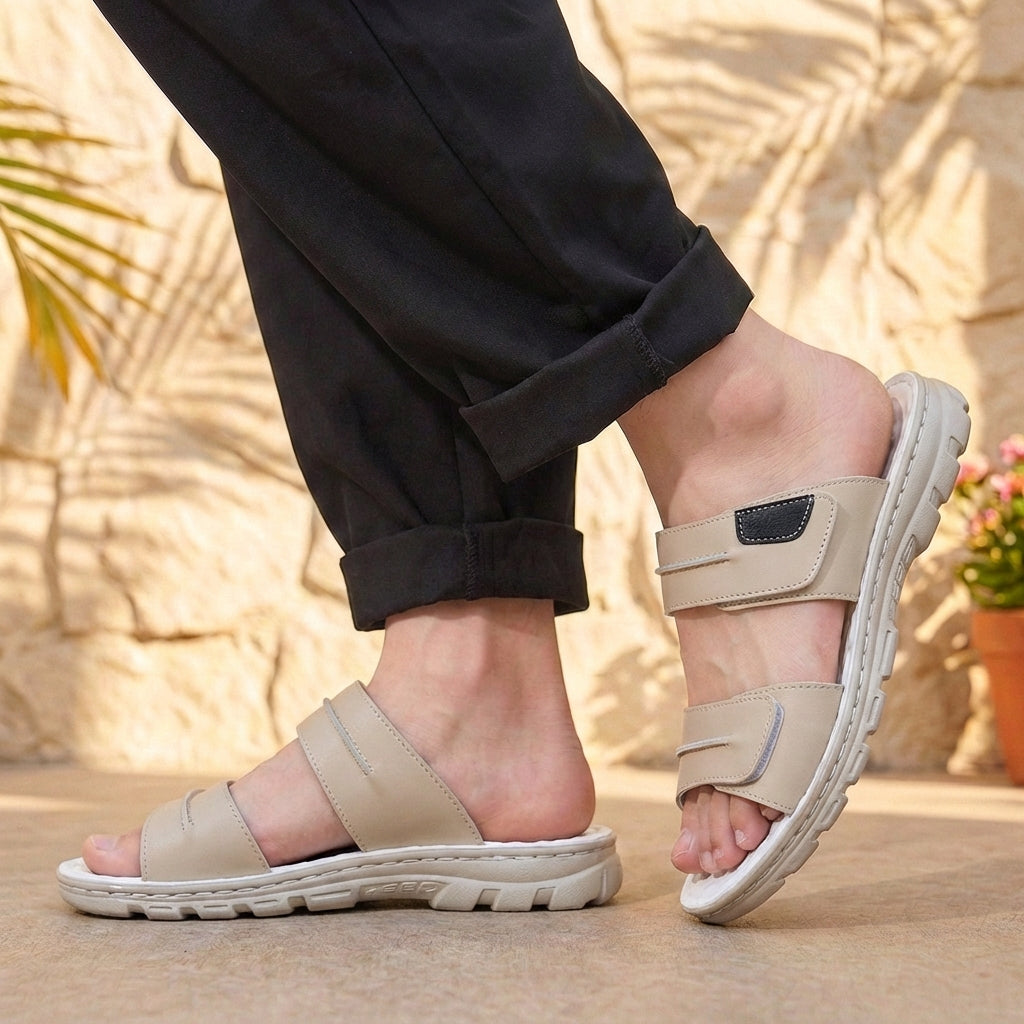 Men’s Open-Toe Sports Sandals with Adjustable Straps and Cork Footbed