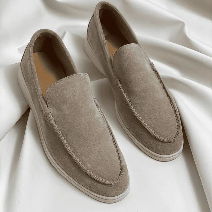 Men's versatile loafers for casual wear