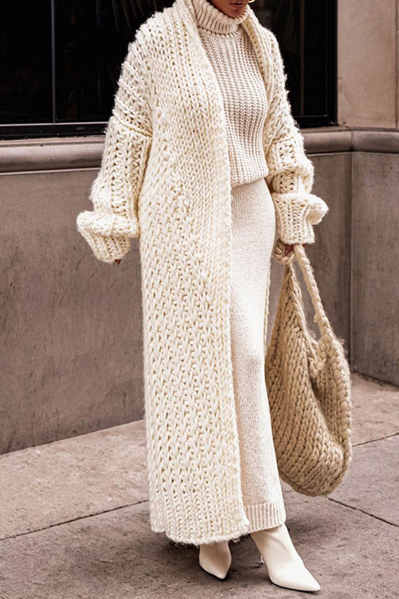 Women's long knitted cardigan