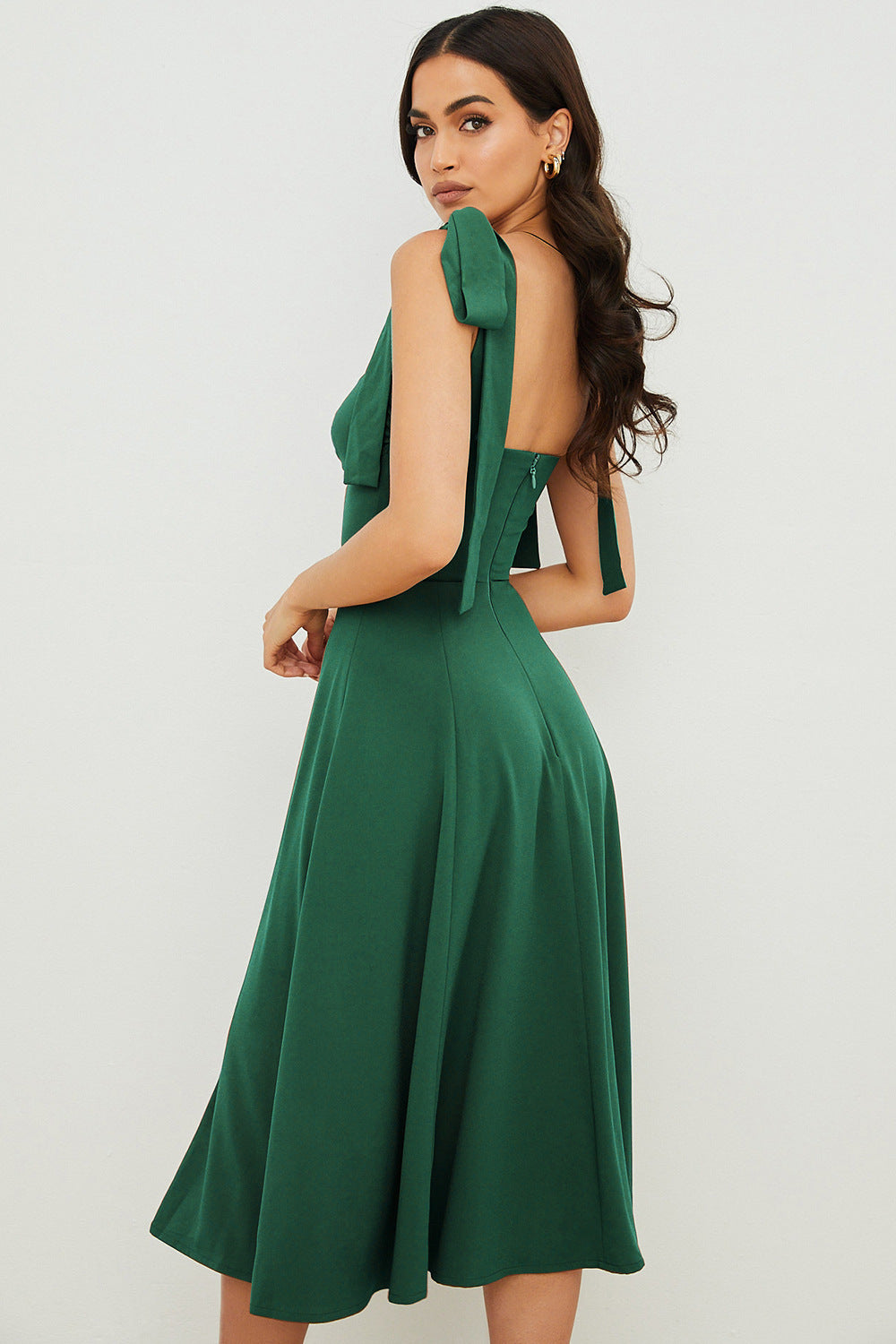 Women's Midi Dress - Sweetheart Neckline - A-Line Silhouette - Slit Skirt - Tie Sleeve