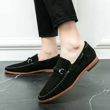 Men's buckled slip-on leather loafers