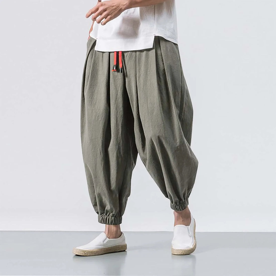 Men's stylish loose fit joggers with ankle cinch