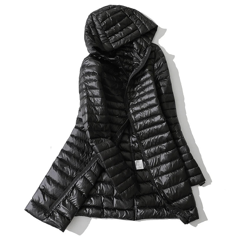 Women's light hooded quilted jacket