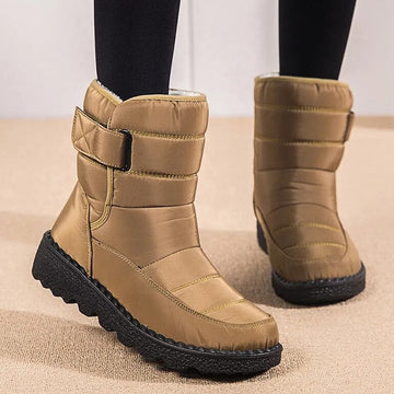 Women's winter boots with velcro strap