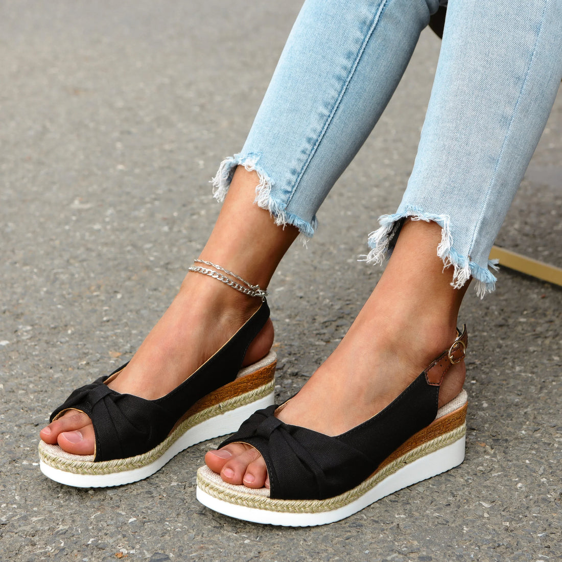 Nazare - Elegant Sandals