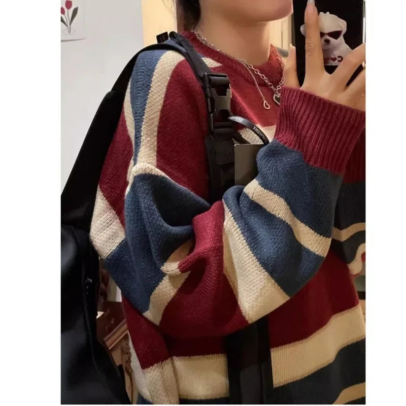 Women's oversized striped sweater for casual cool