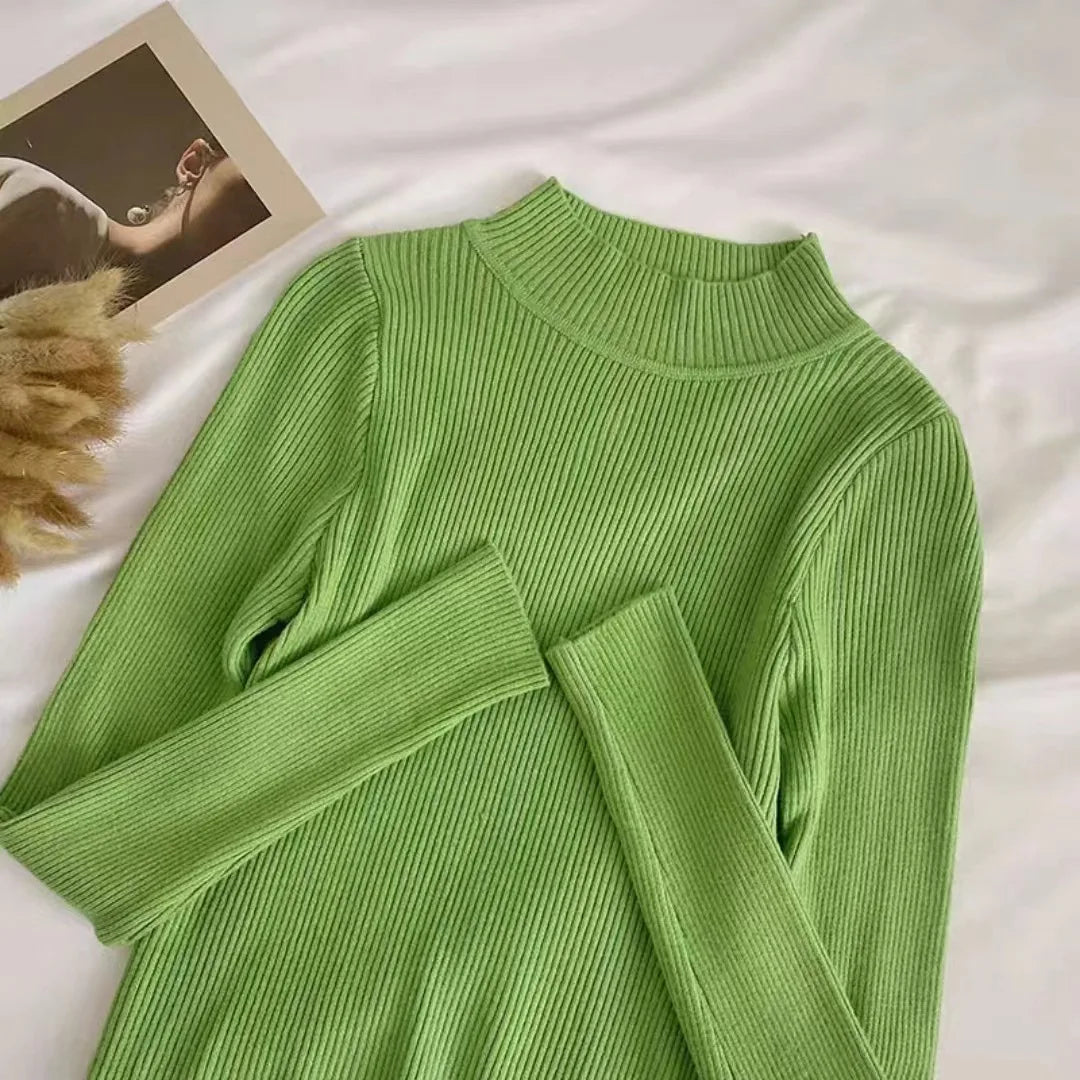 Women's ribbed turtleneck sweater for everyday chic