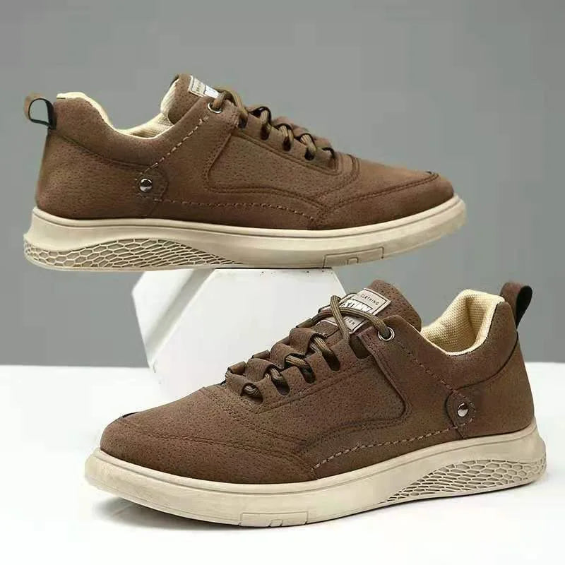 Men's minimalist suede sneakers