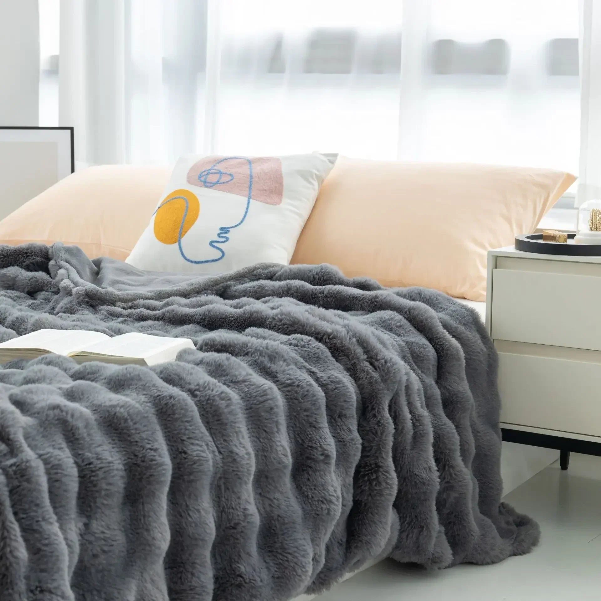 Faux Rabbit Fur Ribbed Throw Blanket