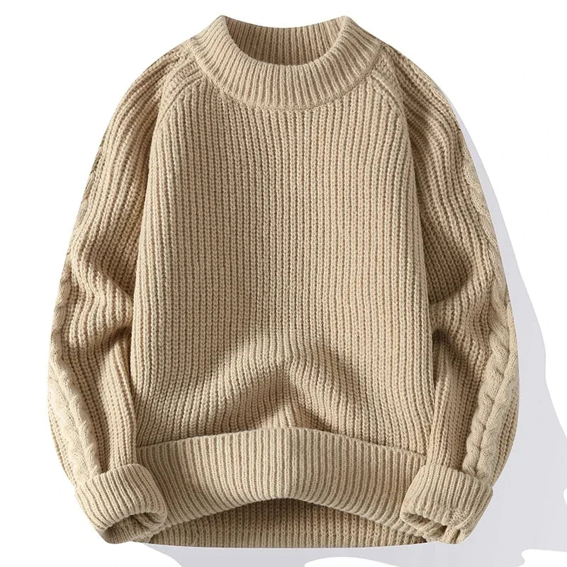 Men's pullover sweater with ribbed cuffs and hem