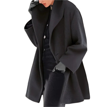 Fashionable women winter coat with collar and long sleeves