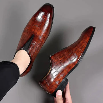 Men's leather loafers with elastic gore