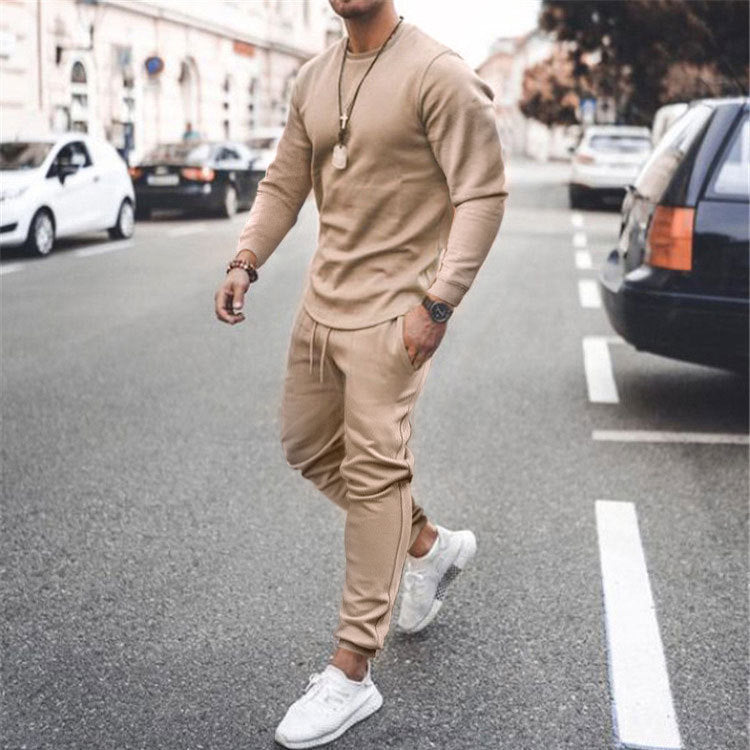 Men's long sleeve top and sweatpants set