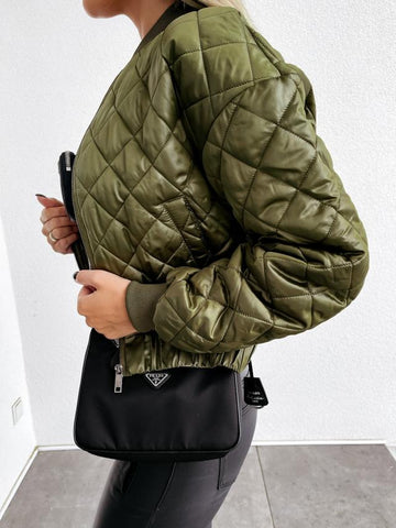 Women's quilted bomber jacket for casual style