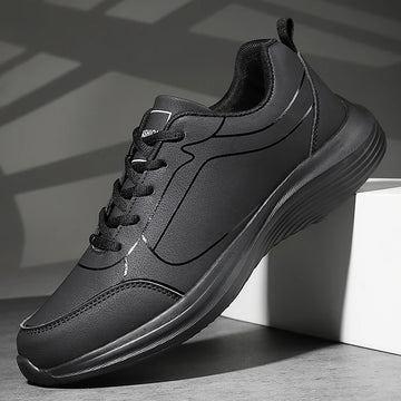 Stylish low-top waterproof athletic shoes for men