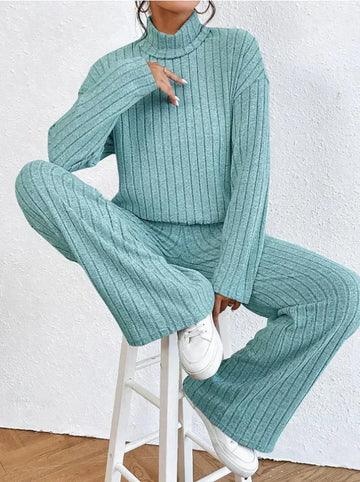 Women's knitted loungewear set