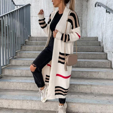 Stylish loose women’s long-sleeved winter knitted cardigan