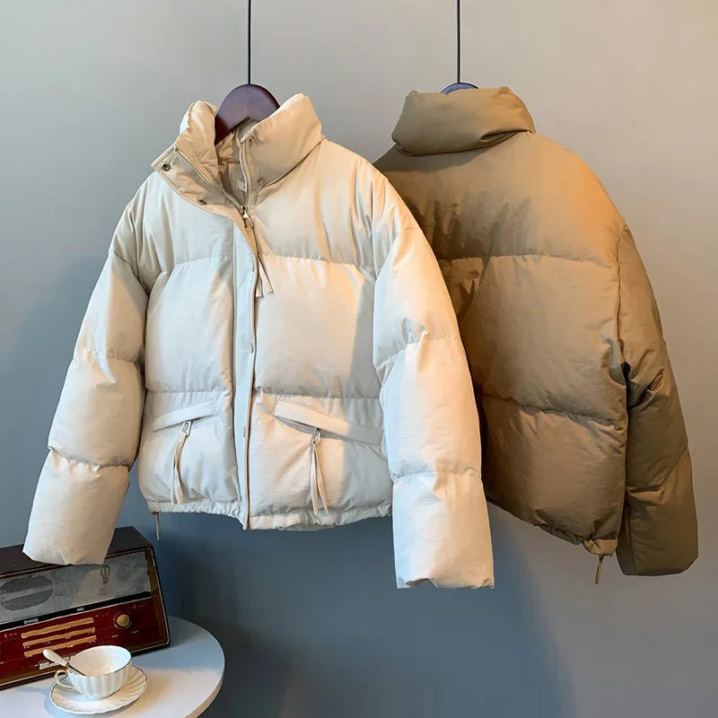 Trendy puffer jacket for women