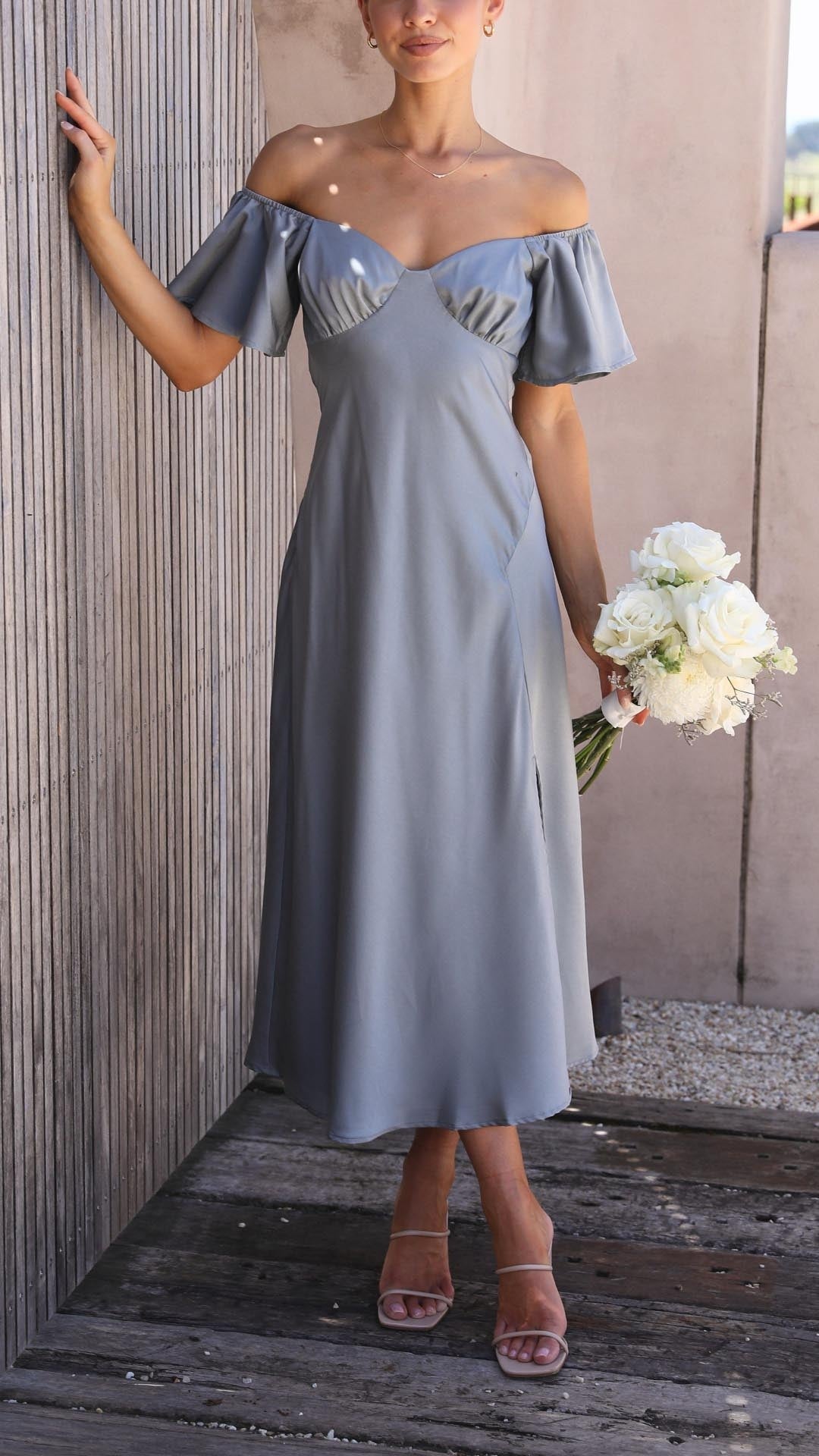 Mireille - Elegant Butterfly Sleeves Dress