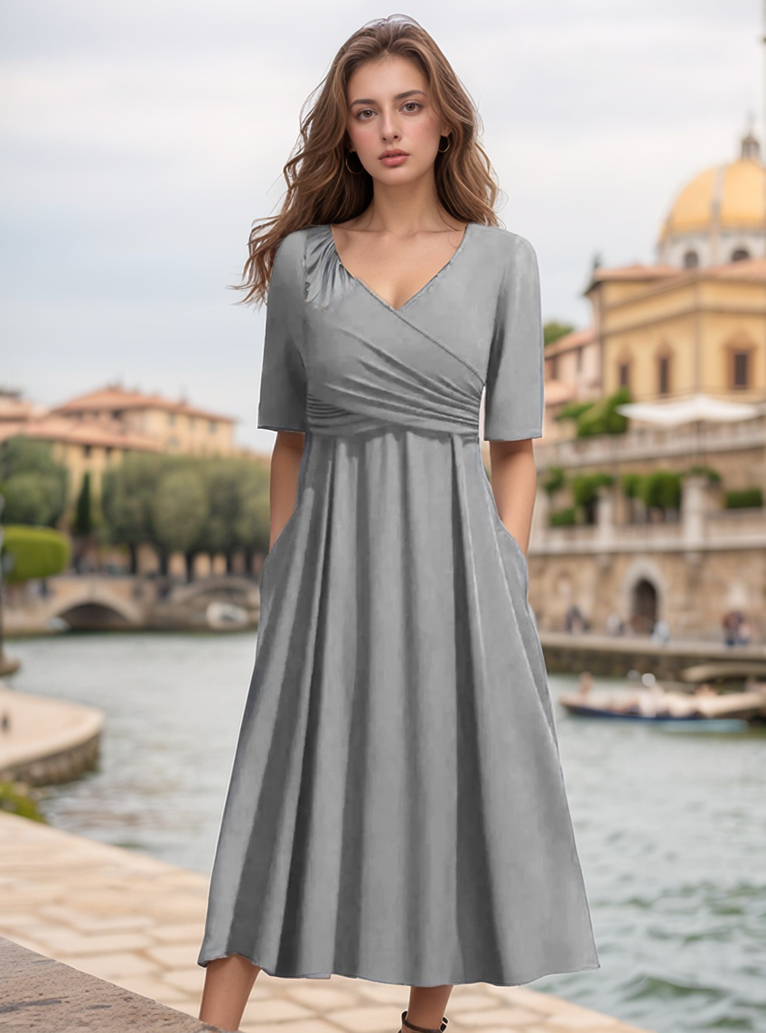 Sharon - Trendy V-Neck Dress