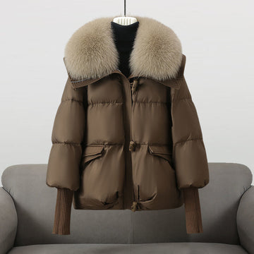 Women’s Puffer Jacket - Hip Length - Detachable Fur Collar