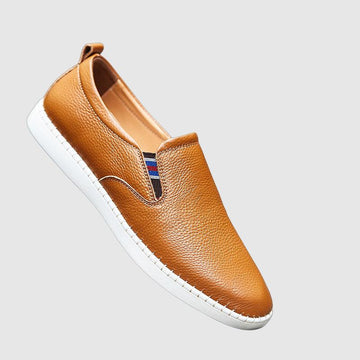 Men's leather loafers with striped detail