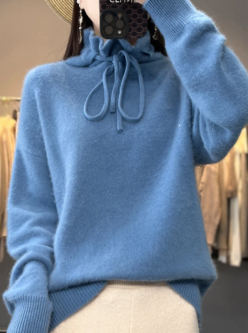 Women's cozy pullover sweater