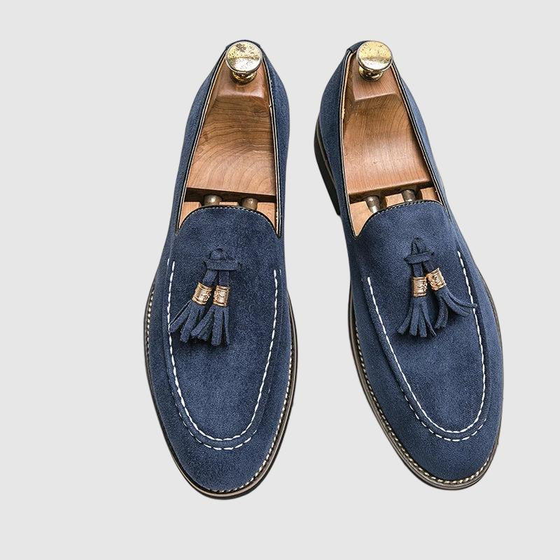 Men's suede loafers with gold tone tassel