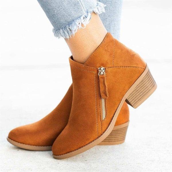 Women's ankle boots with double zipper and chunky low heel