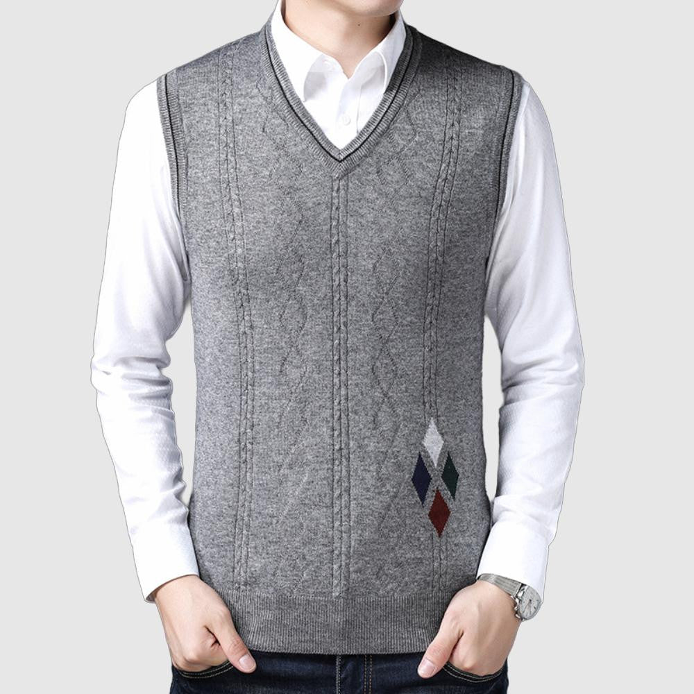 Men's casual vest for effortless autumn style