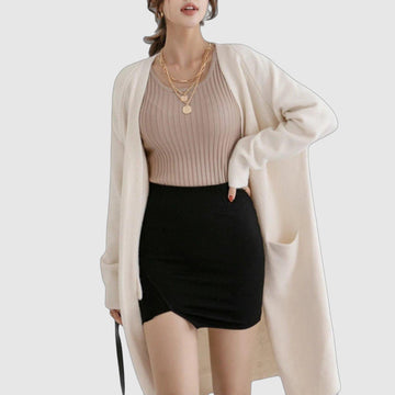 Classy women knitted cardigan with long sleeves and pockets