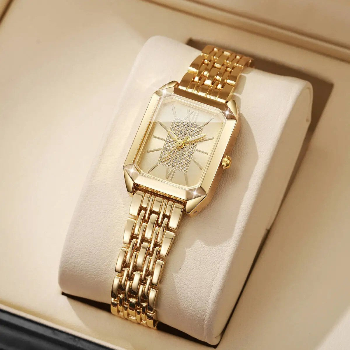 Isla Rectangular Case Faceted Bezel Wristwatch | Textured Dial Wristwatch