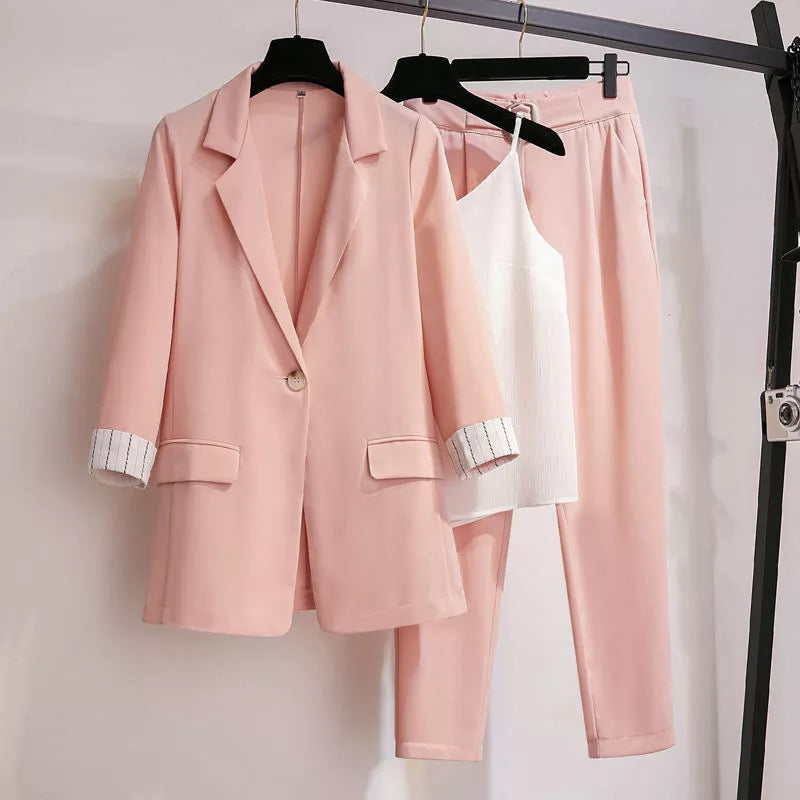 Women’s Three-Piece Blazer – Tailored Fit – Single Breasted – Classic Lapel – Turn-Up Cuffs