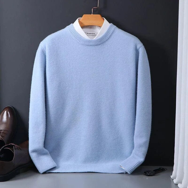 Men's solid crewneck sweater