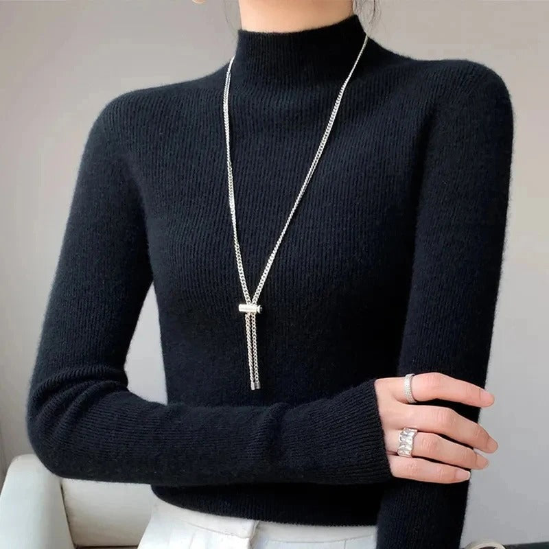 Women’s Pullover Sweater – Slim Fit – Wool Blend – Turtleneck – Ribbed Trim Knit