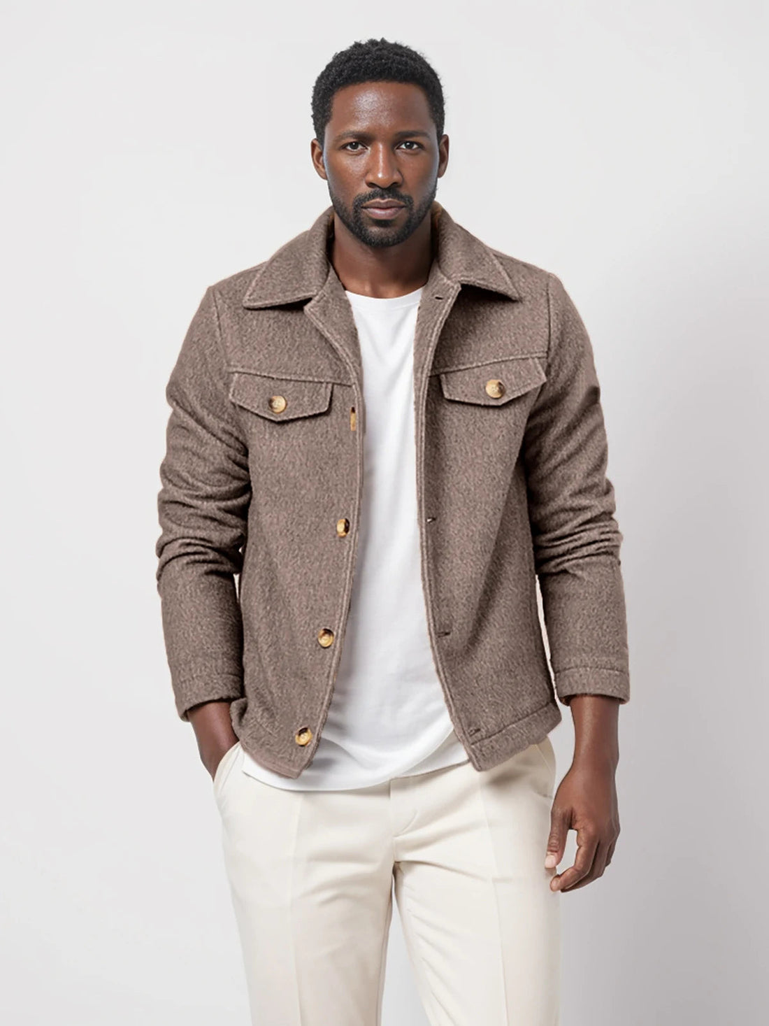 Men's button-down corduroy jacket for an effortless style