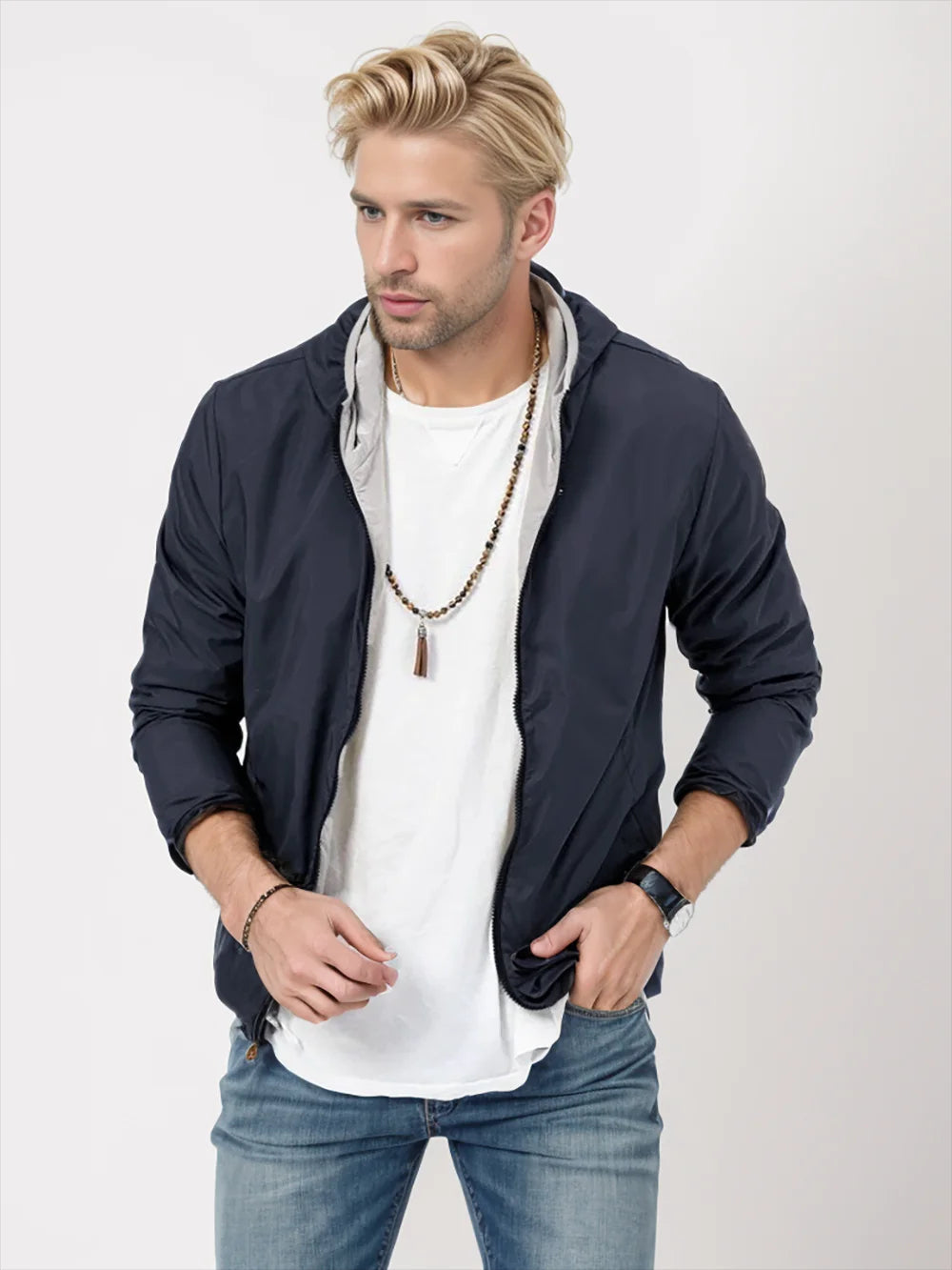 Men's lightweight hooded jacket for a casual look