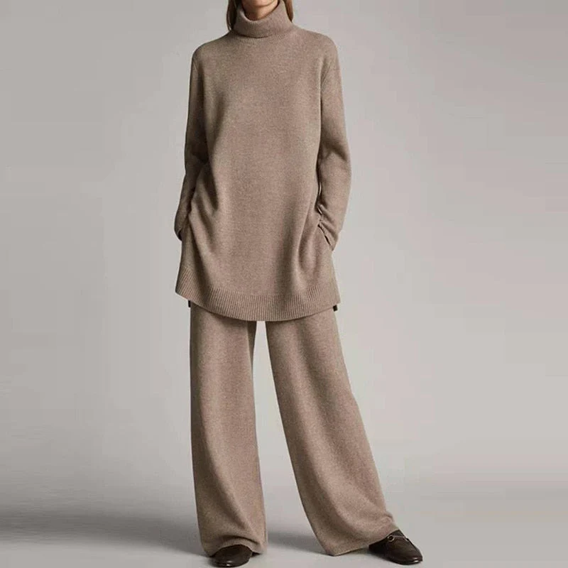 Women’s Two-Piece Loungewear Set – Knit Turtleneck Top – Oversized Fit – Wide-Leg Pants
