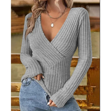 Women's v neck ribbed knit top