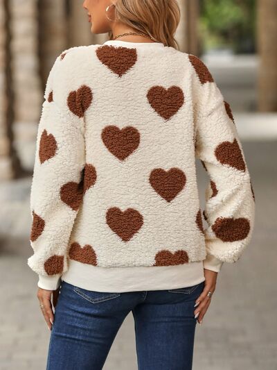 Stylish women's pullover sweatshirt with love print design