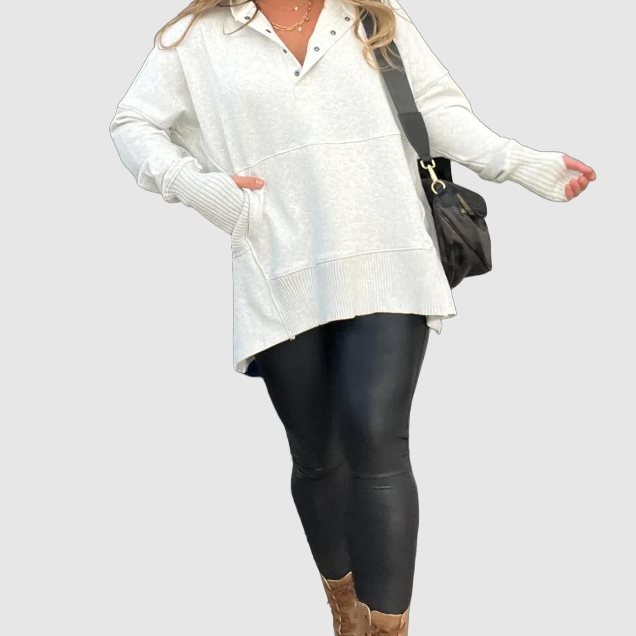 Women's oversized snap-button pullover for cozy casual wear