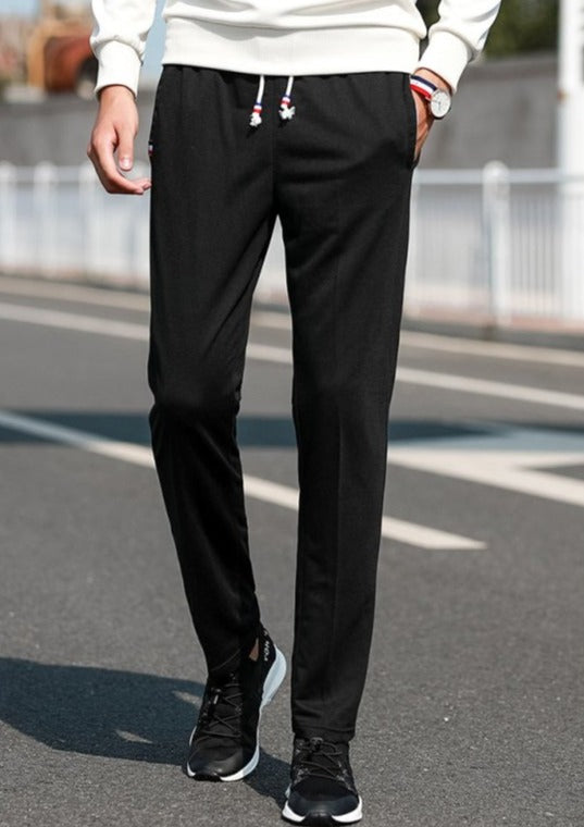 Men's solid color loose fit trousers for casual autumn wear