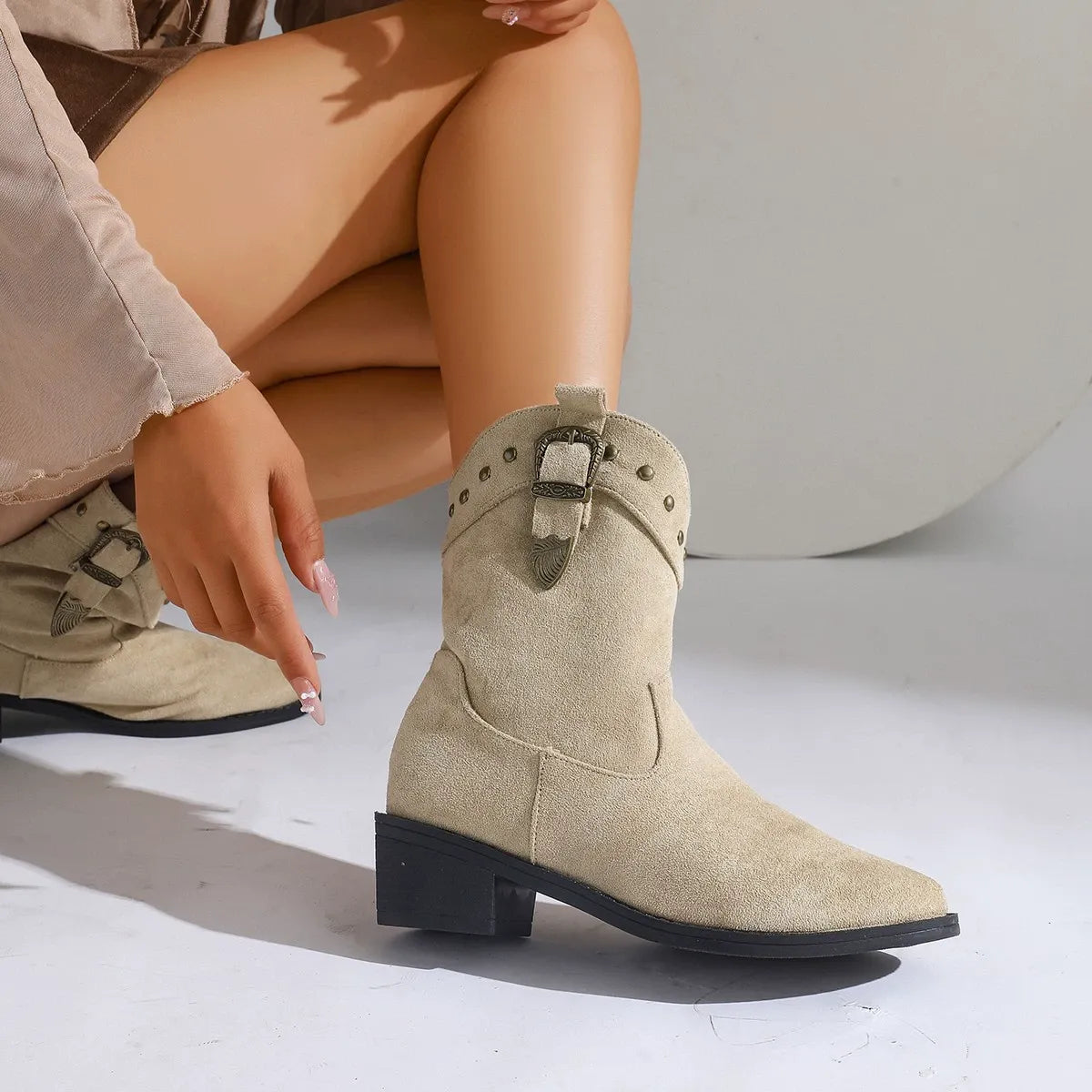 Women’s Mid-Tube Boots – Suede Feel – Pointed Toe – Embroidered – Buckle – Thick Heel