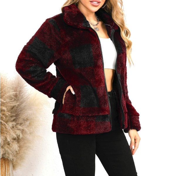 Women’s Jacket – Oversized Fit – Faux Shearling – Plaid Pattern – Zipper Front – Collared