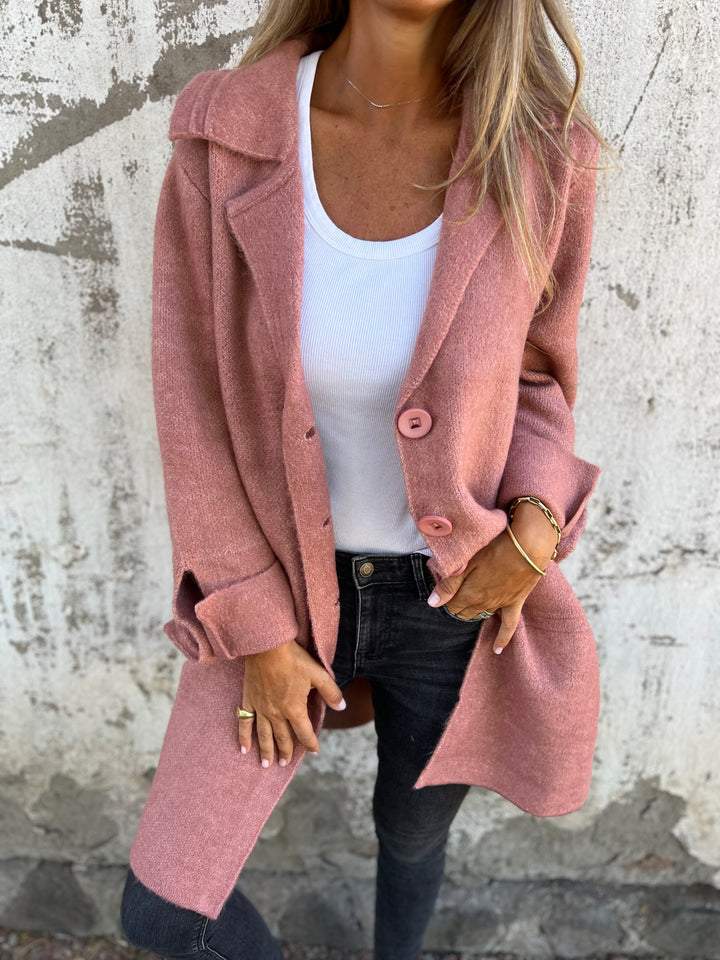 Women's soft pink wool coat for refined casual wear