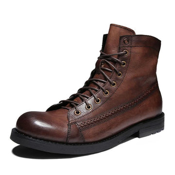 Men's vintage-inspired ankle boots with metal eyelets