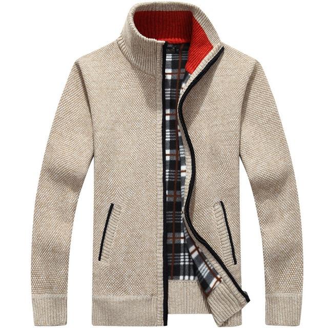 Men's casual zip-up cardigan for relaxed style